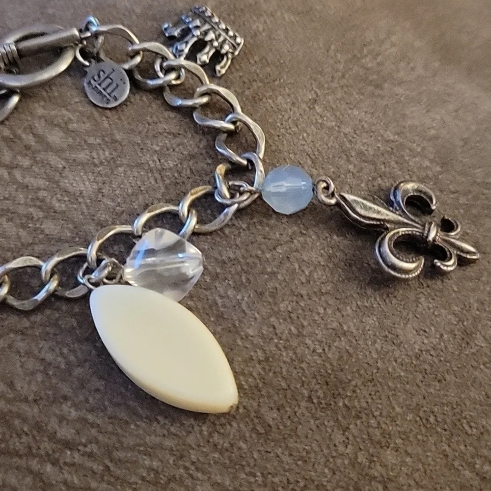 3/$30 SHI BY JOURNEYS Crest Fleur De Lis Crown Charm Castlecore Bracelet